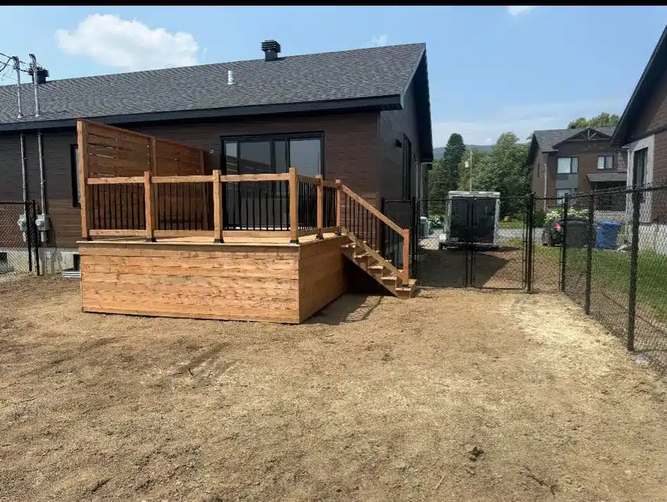 modern house wooden deck backyard